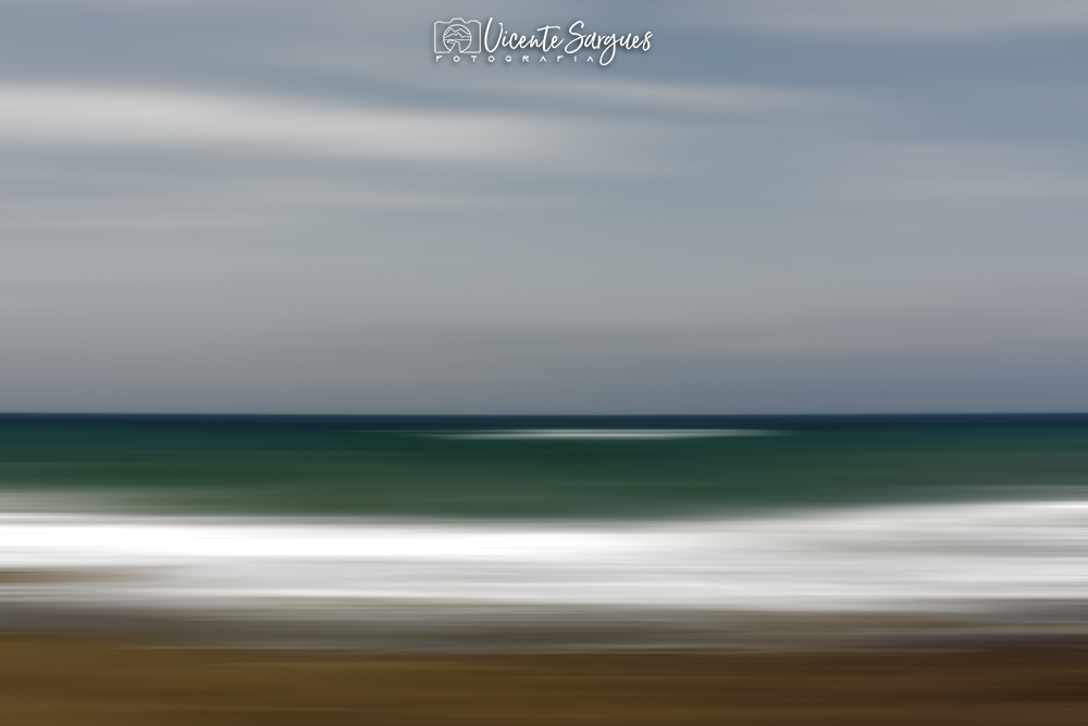 Playa en capas. Abstracto